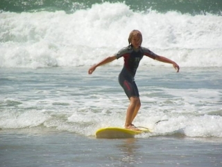  Clases de surf para niños en Gironda 